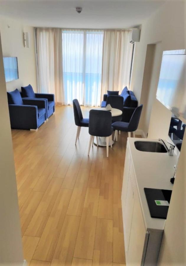 Orbi City - Seaside Apartments Batumi Ngoại thất bức ảnh